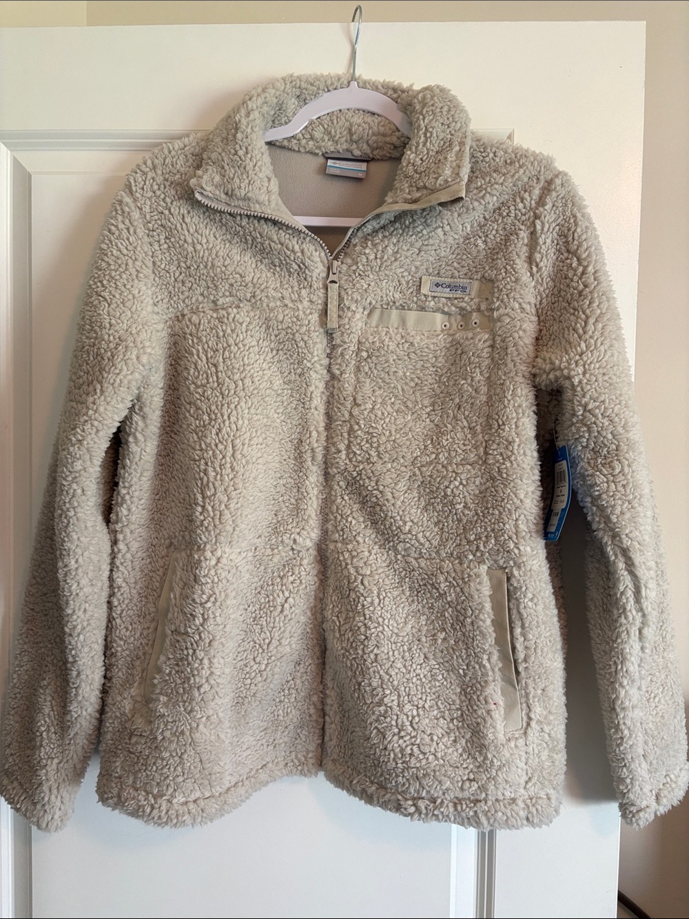 Columbia Women’s Cream Sherpa Fleece Jacket Size Medium